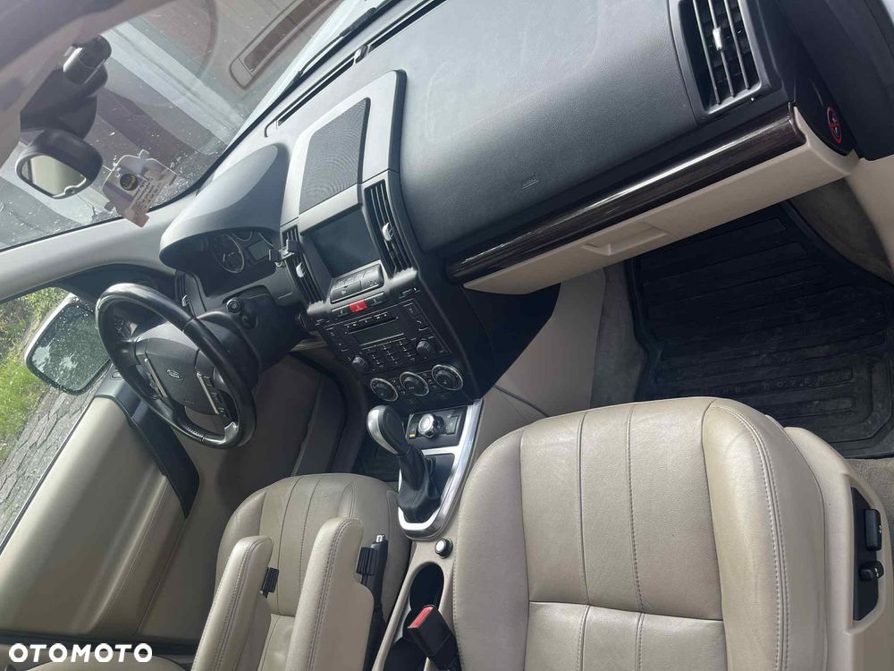 Land Rover Freelander II 3.2 i6 HSE - 8