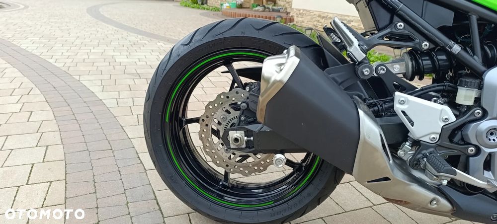 Kawasaki Z 900 - 23
