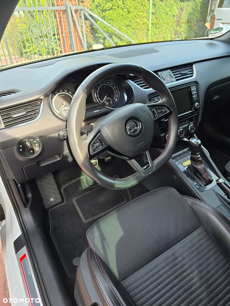 Skoda Octavia 2.0 TDI RS DSG EU6 - 8
