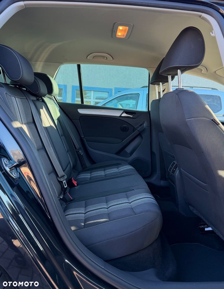 Volkswagen Golf 1.2 TSI BlueMotion Technology MATCH - 14