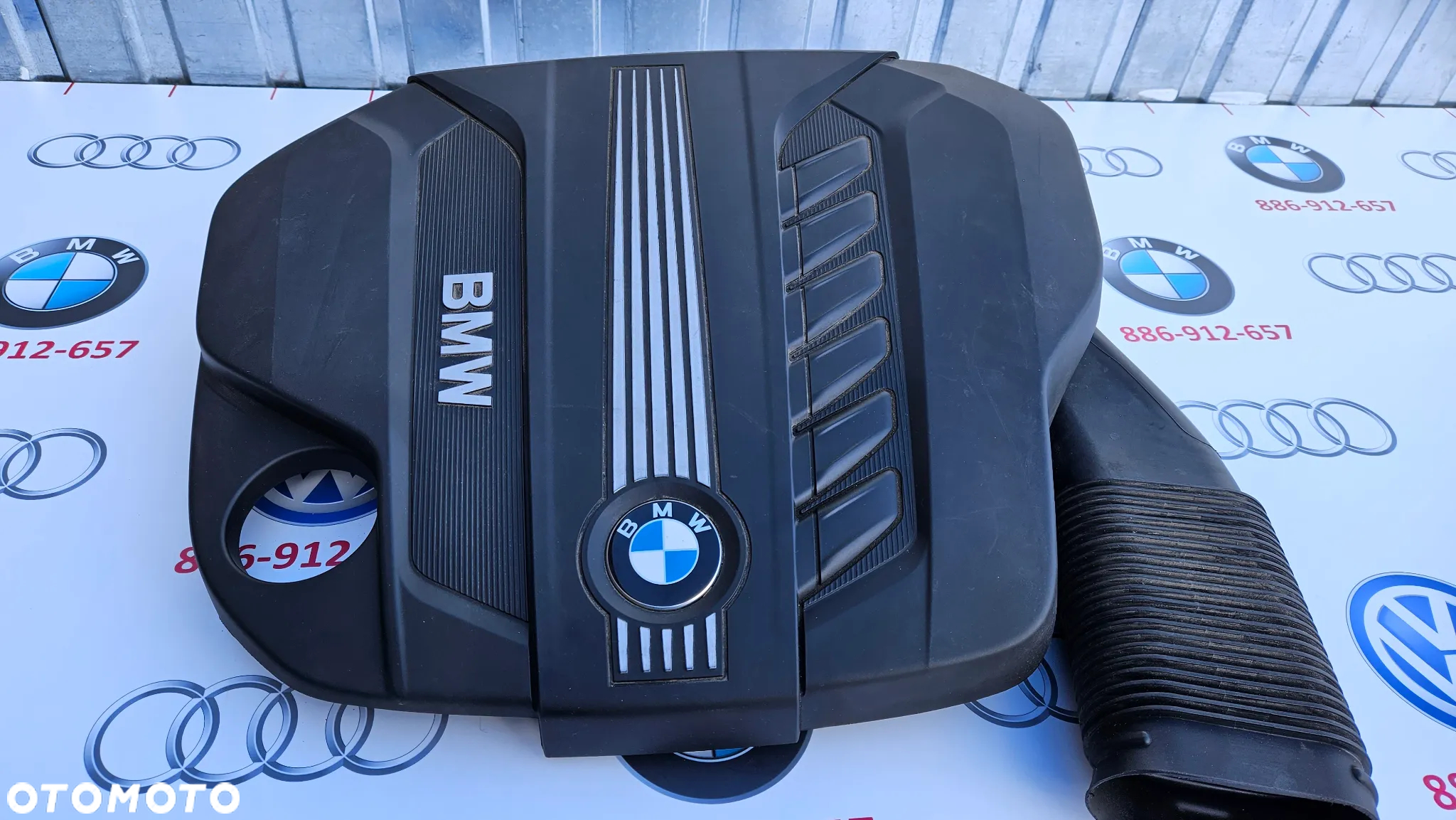 BMW X5 E70 LCI X6 E71 LCI 3.0D N57 Kompletna górna osłona silnika z dolotem filtrem 7812061 7812063 - 3