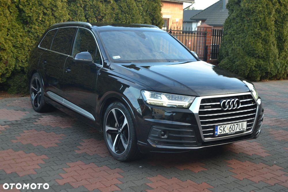 Audi Q7 - 7