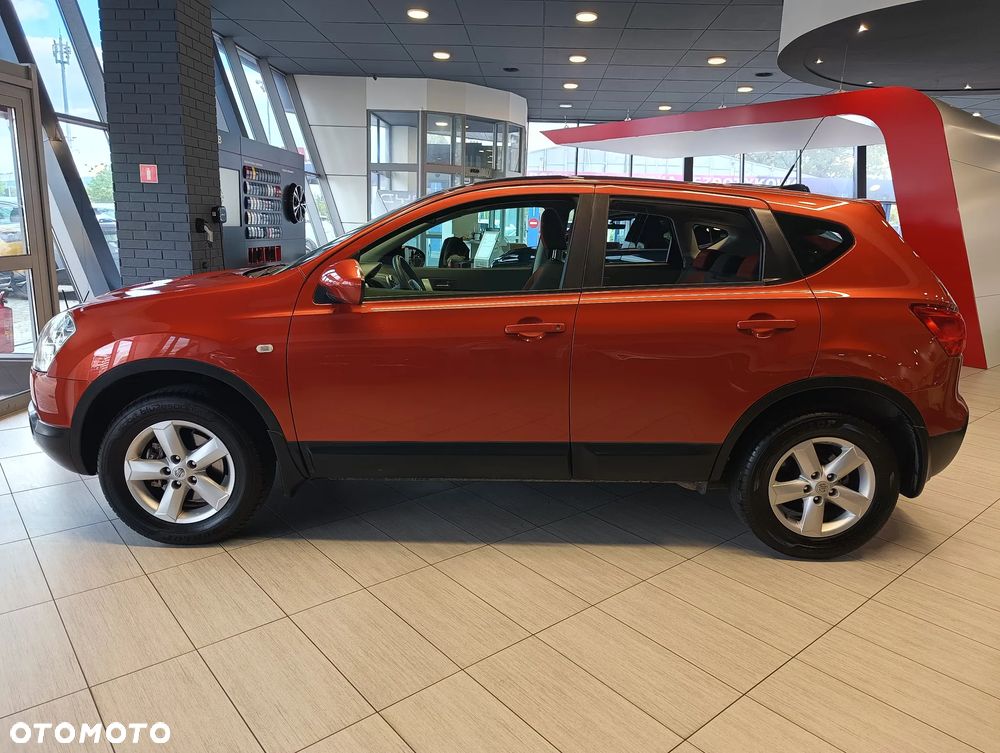 Nissan Qashqai - 2