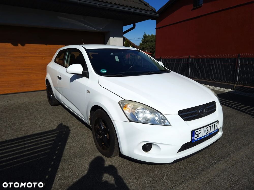 Kia ProCeed 1.6 CVVT LX - 3