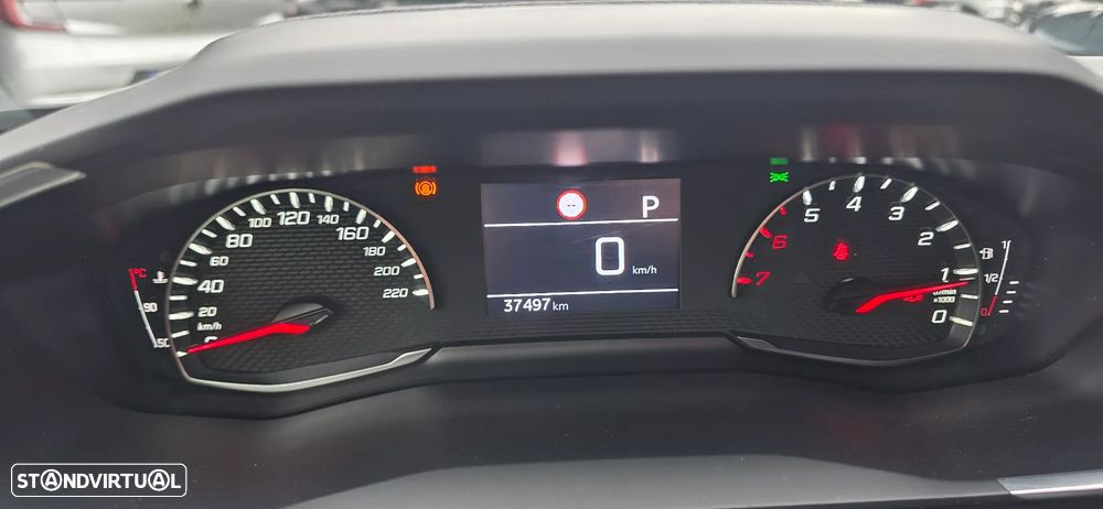 Peugeot 2008 PureTech 130 EAT8 Allure Pack - 13