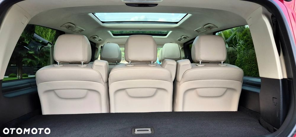 Mercedes-Benz Klasa V 300 d 4-Matic Exclusive 9G-Tronic (d³ugi) - 13