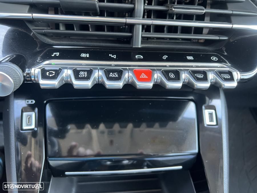 Peugeot e-208 50 kWh Allure Pack - 41
