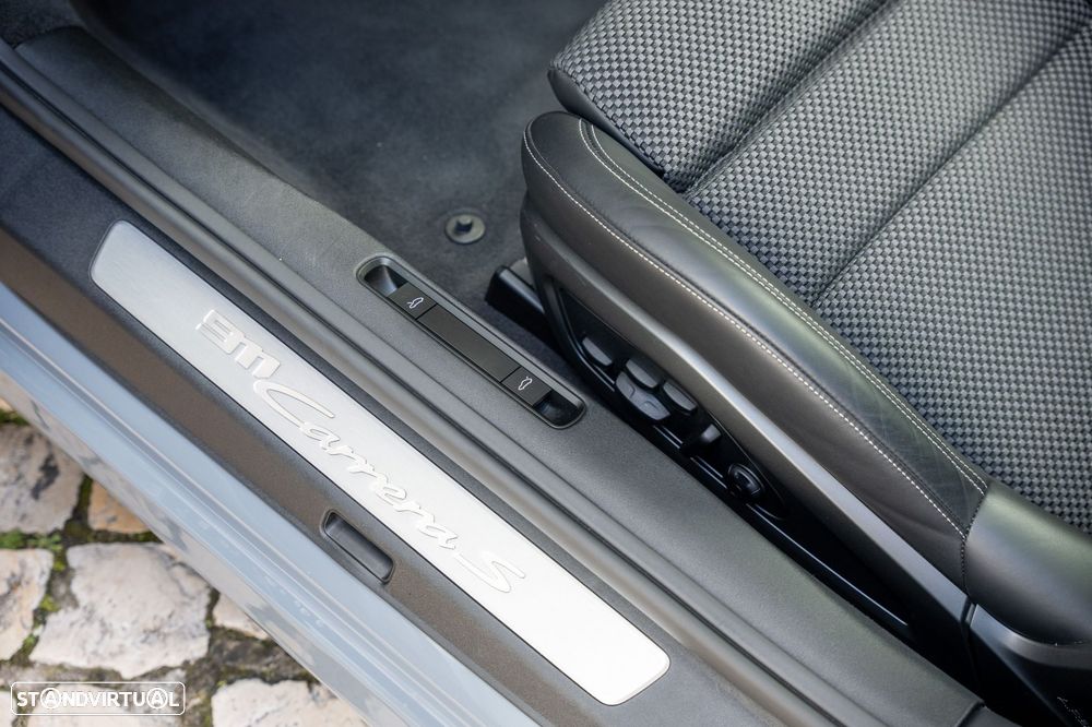 Porsche 911 (992) Carrera S PDK - 29