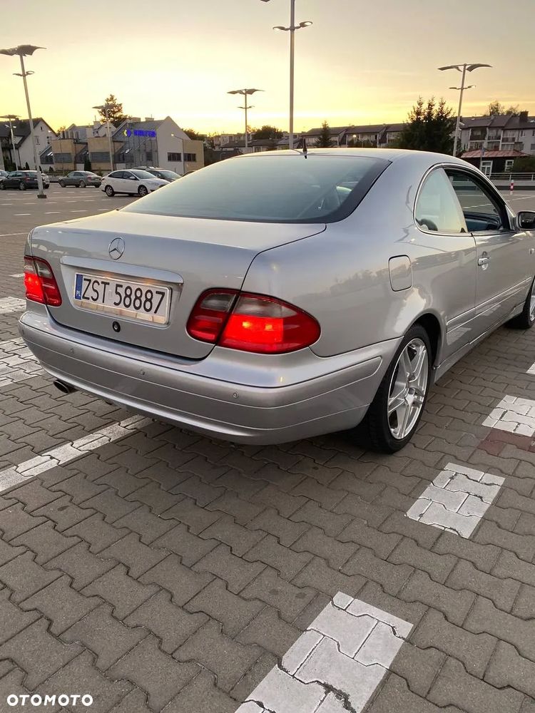 Mercedes-Benz CLK - 5