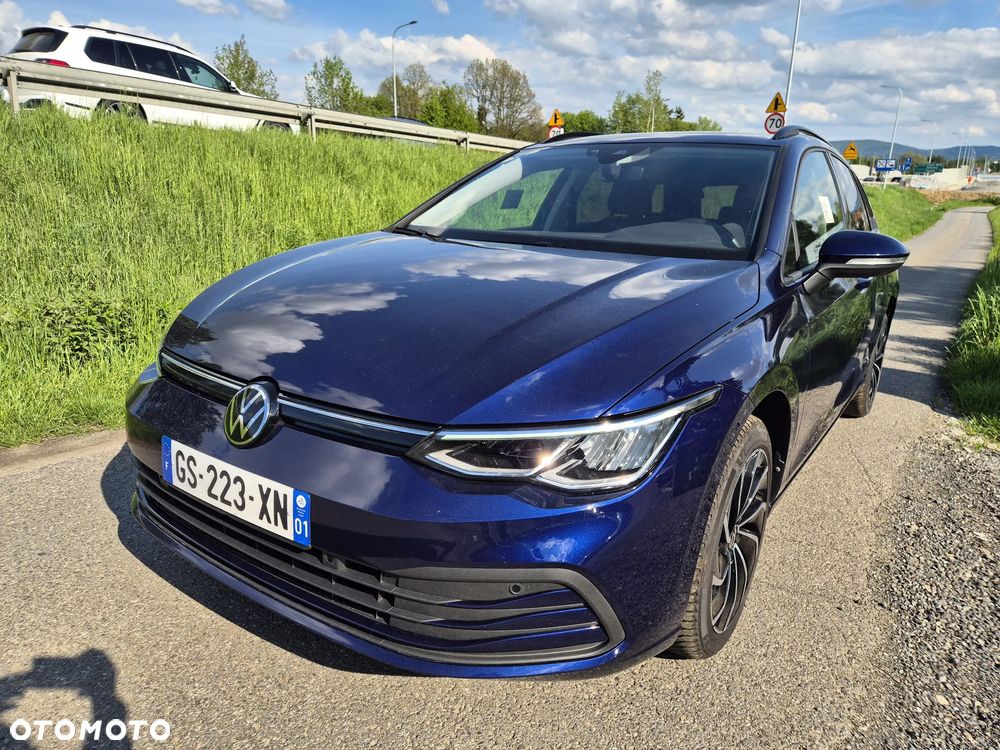 Volkswagen Golf 1.0 eTSI OPF DSG Active - 5