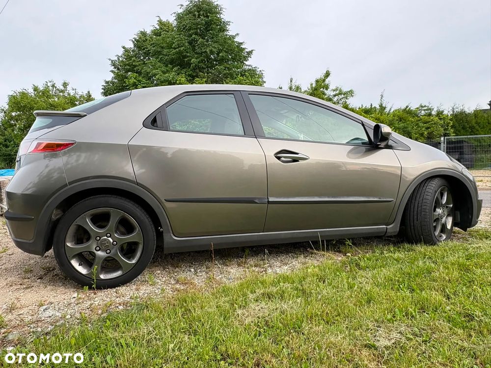 Honda Civic 1.8 Executive - 5
