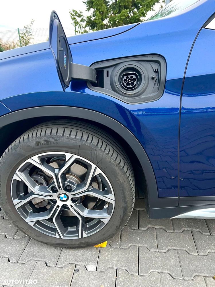 BMW X1 xDrive25e xLine - 28