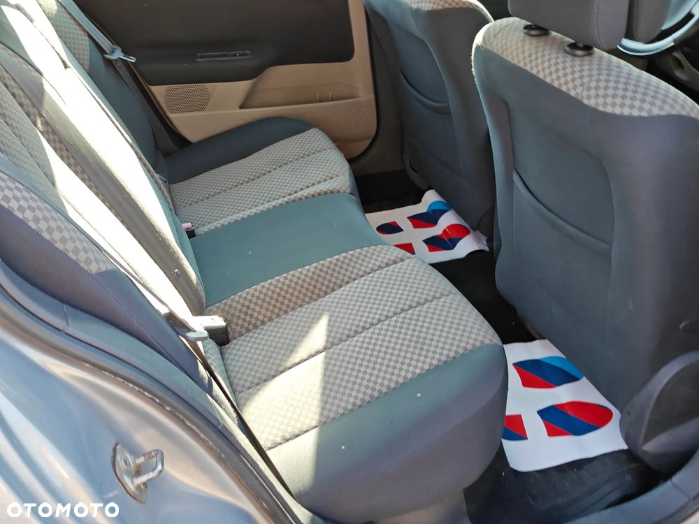 Renault Thalia 1.4 16V Alize - 16