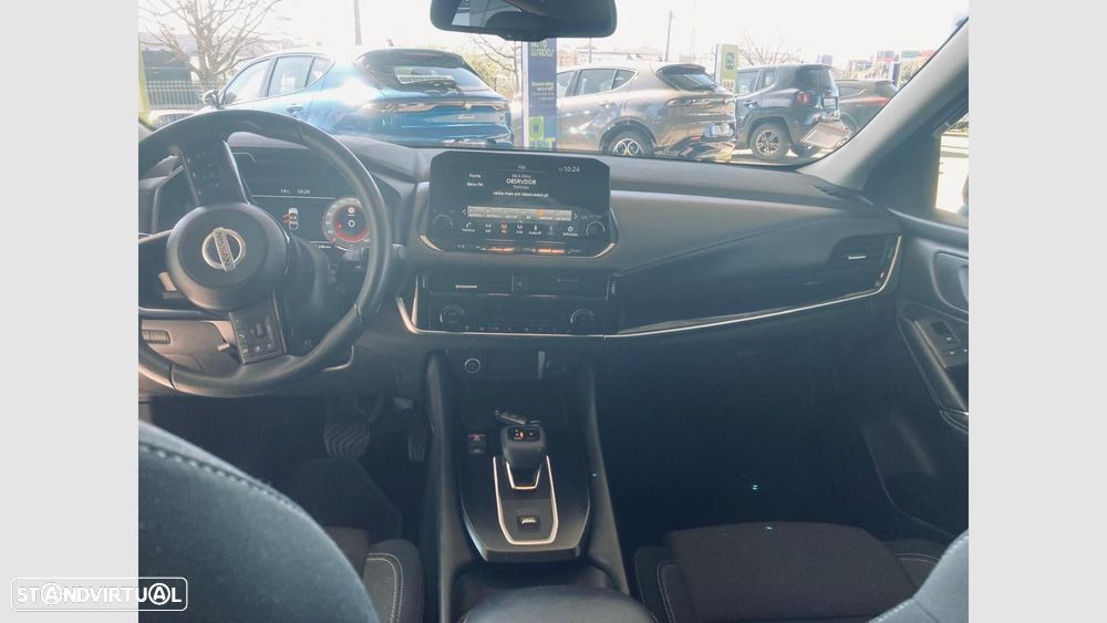 Nissan Qashqai 1.3 DIG-T N-Connecta Xtronic - 15