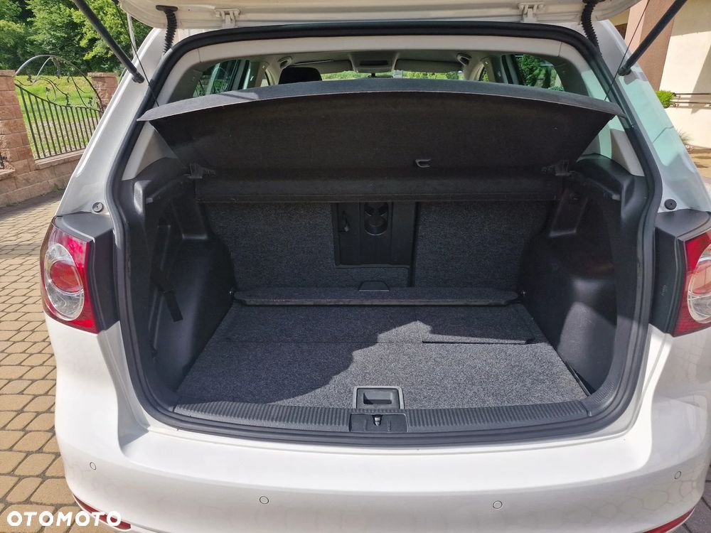 Volkswagen Golf Plus - 12