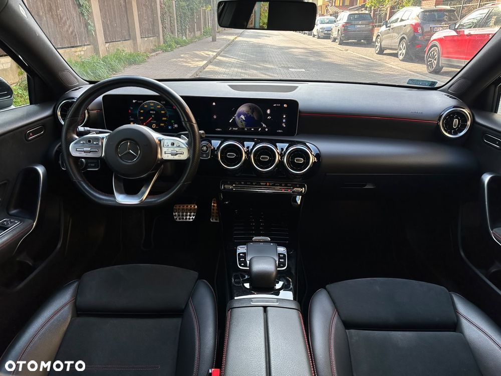 Mercedes-Benz Klasa A 180 AMG Line 7G-DCT - 17