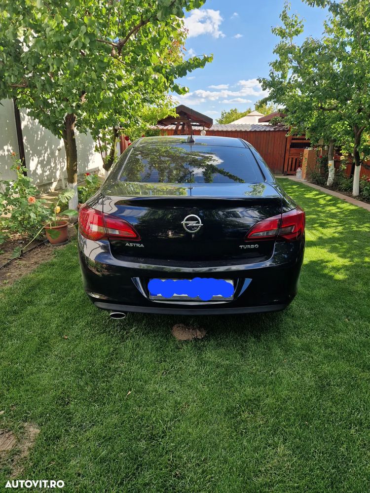 Opel Astra - 4