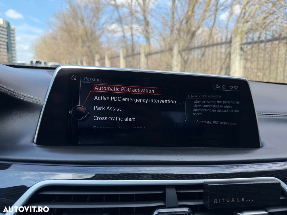 BMW Seria 7 740d xDrive - 21