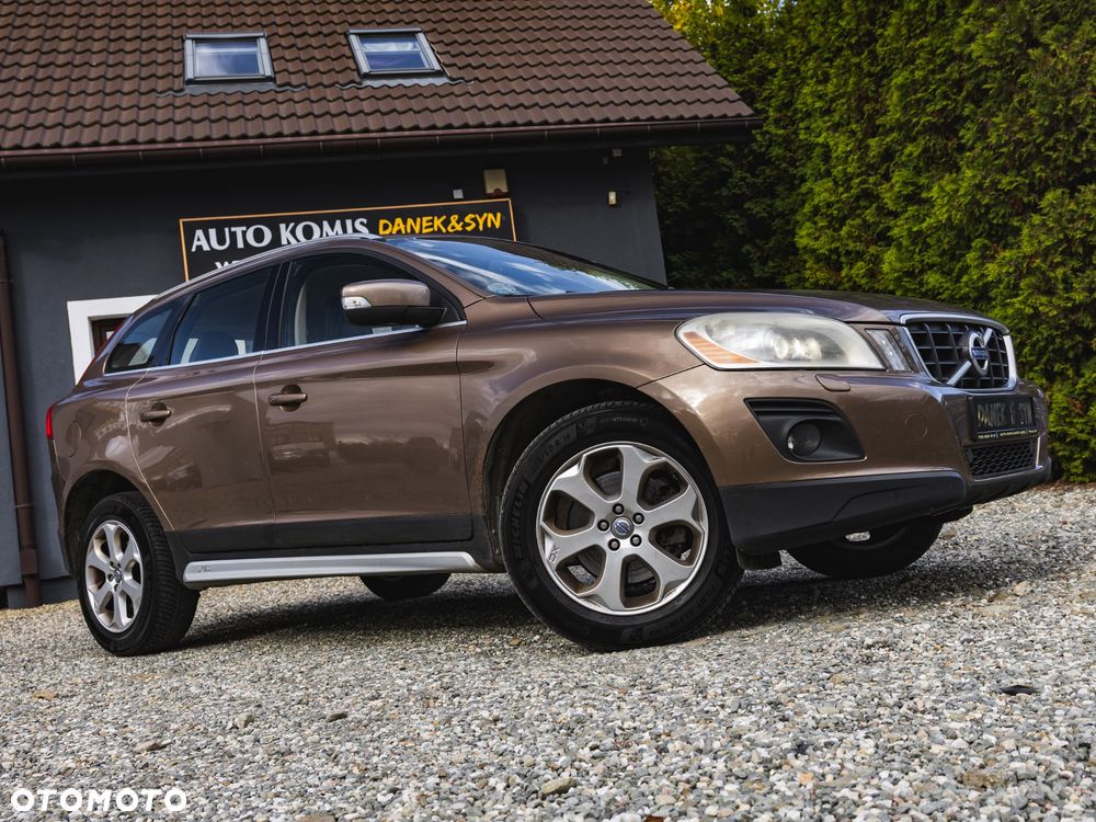 Volvo XC 60 2.4D DRIVe Momentum - 6