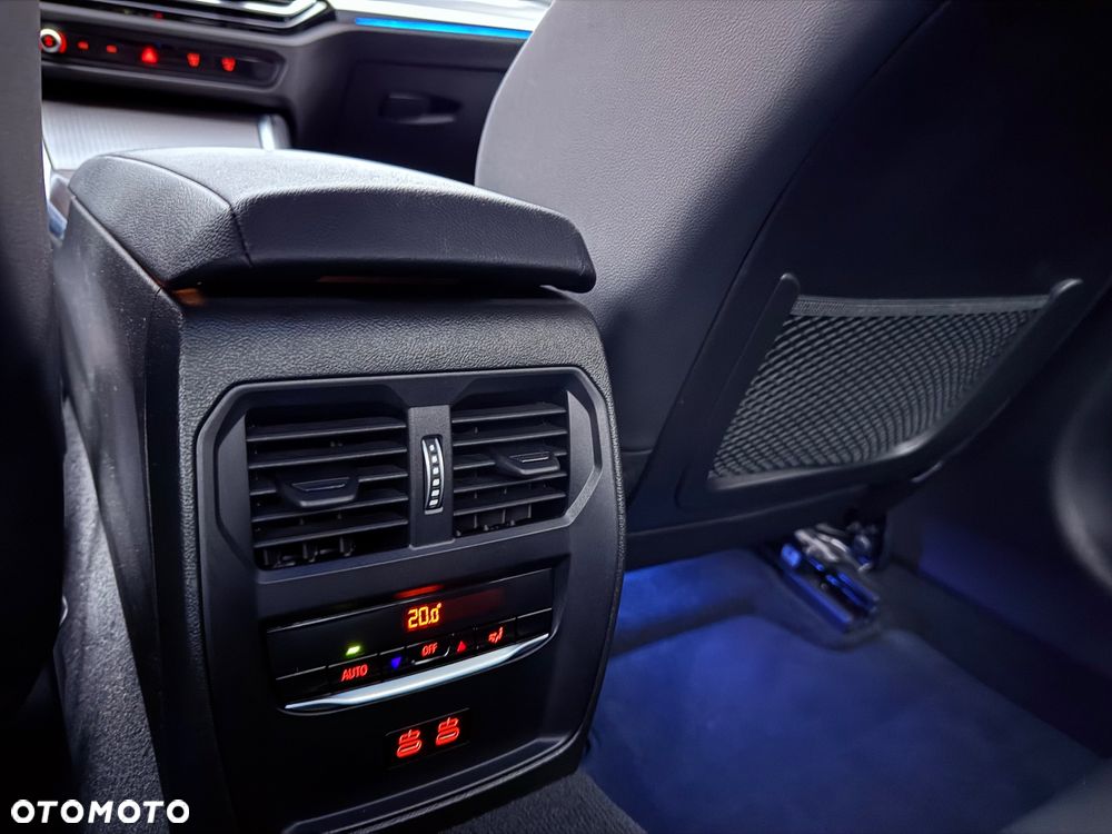 BMW Seria 3 320d xDrive M Sport Sport - 28