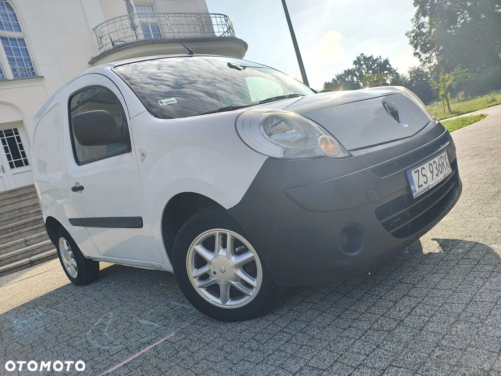 Renault KANGOO - 19
