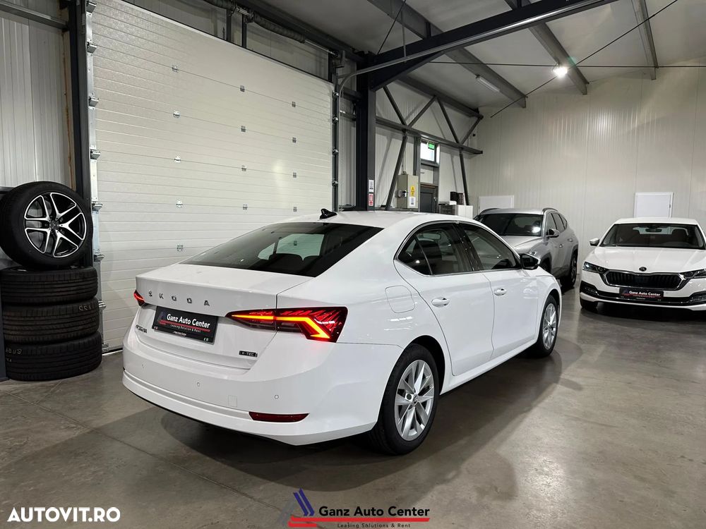 SKODA Octavia 2021 — imagine 4