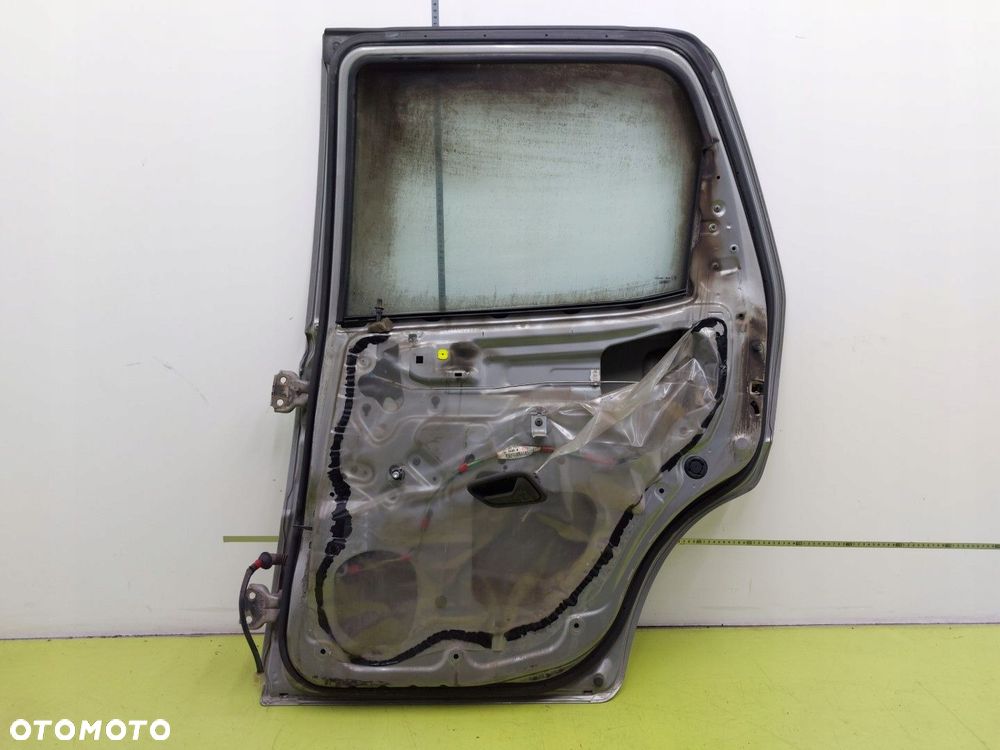 Drzwi tylne prawe tył SUZUKI IGNIS II 2003-2010 SREBRNE - 8