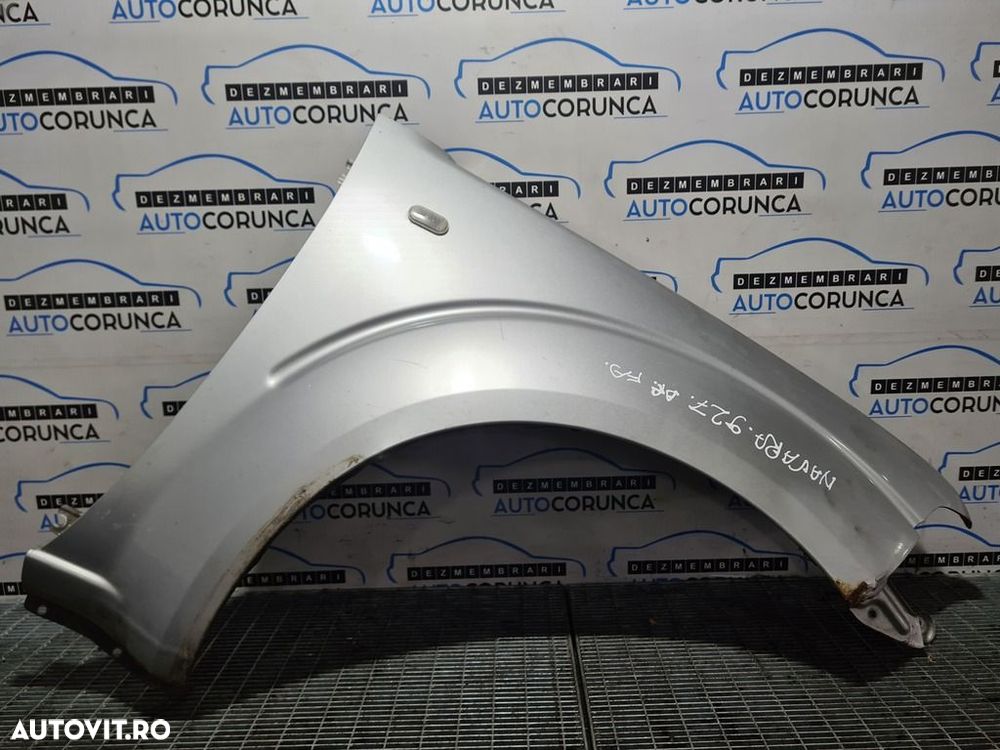 Aripa Dreapta Fata Nissan Navara D40 2006 - 2010 4 Usi ARGINTIU KLOL 857 (927) CU DEFECT - 1