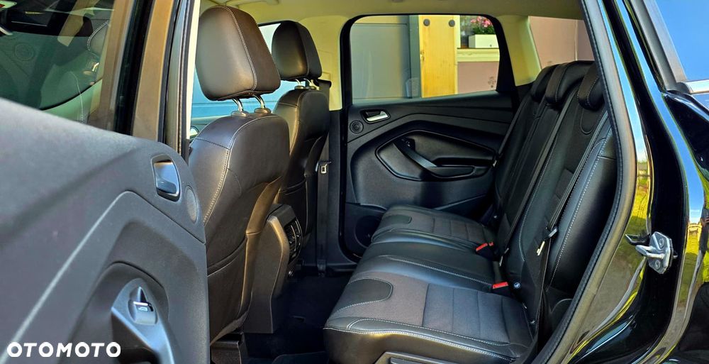 Ford Kuga - 25