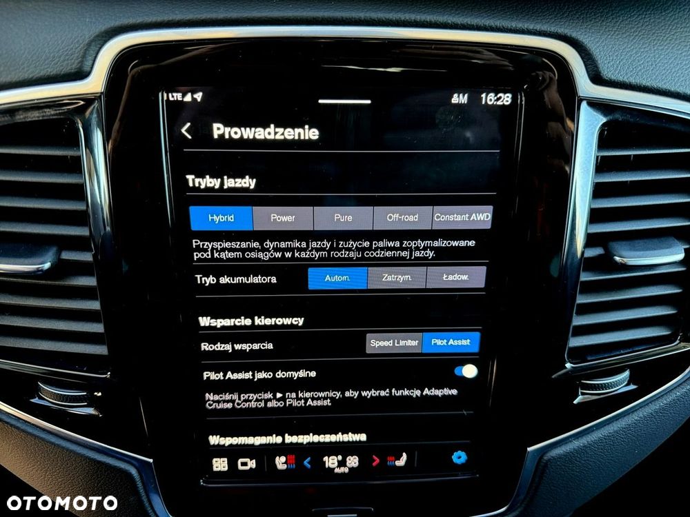 Volvo XC 90 - 35
