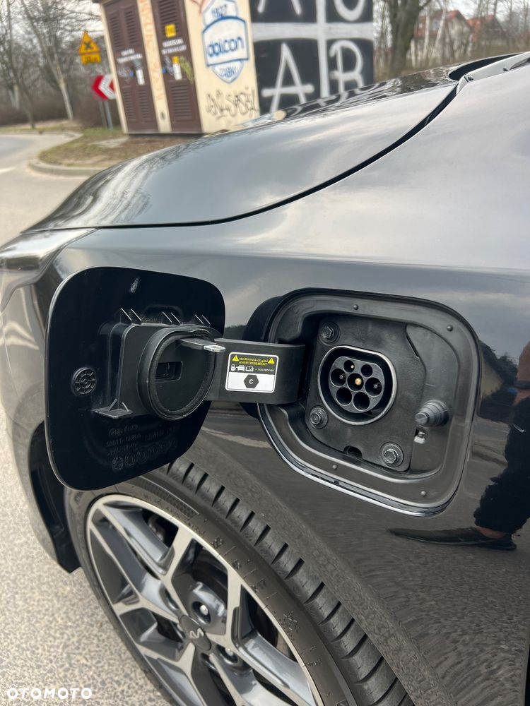 Kia Ceed - 10