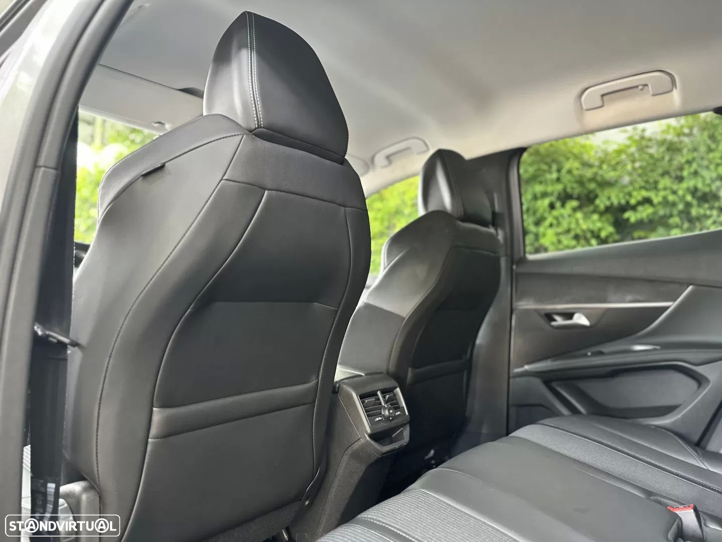 Peugeot 3008 1.2 PureTech Allure Pack EAT8 - 11
