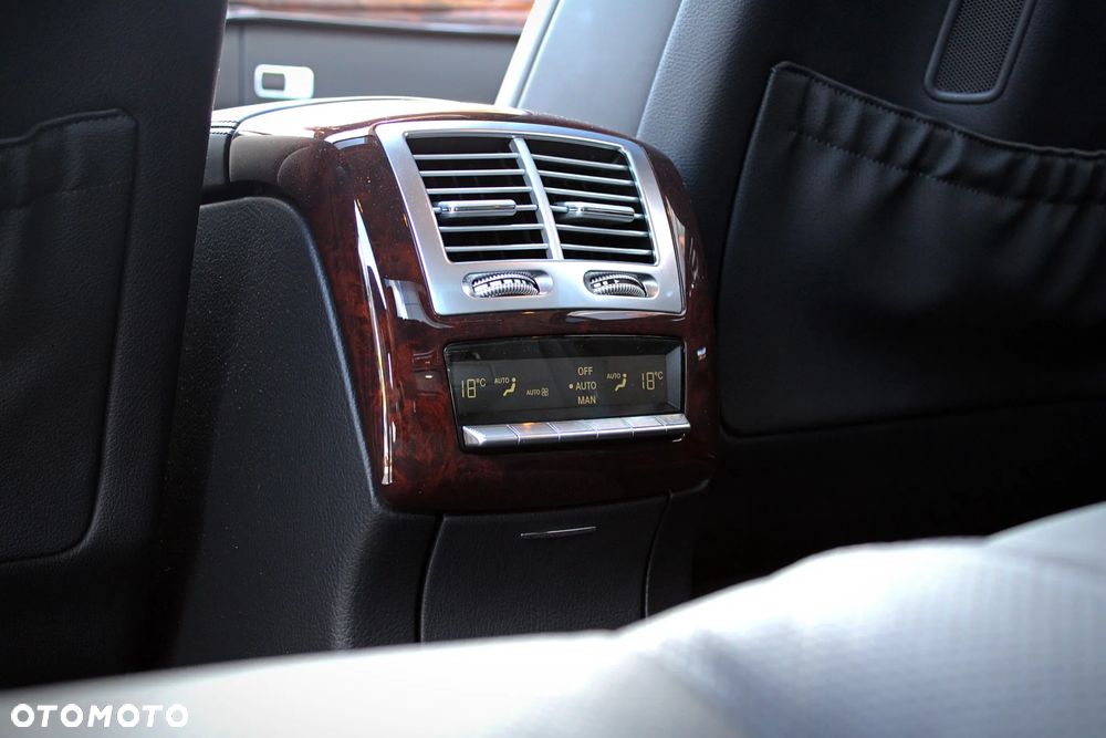 Mercedes-Benz Klasa S 500 L 4Matic 7G-TRONIC - 24