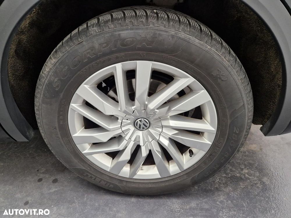 Volkswagen Touareg V6 TDI Elegance - 7