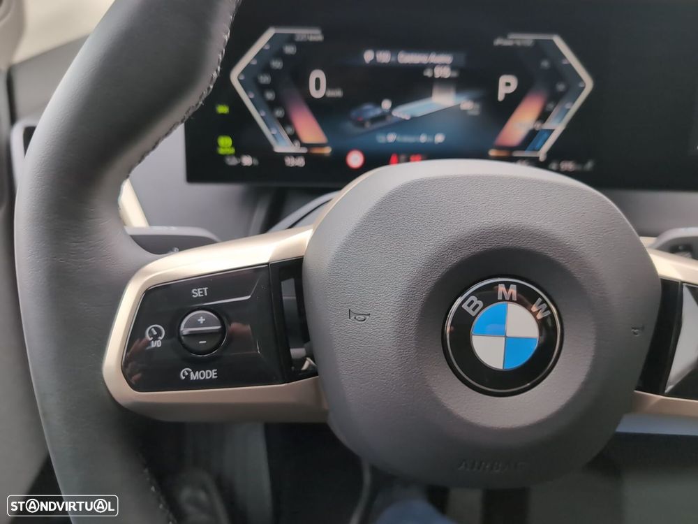 BMW iX xDrive 45 - 21