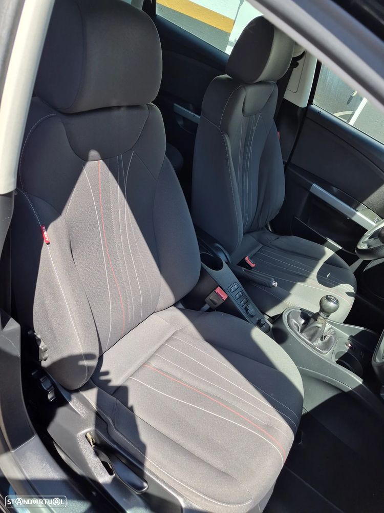 SEAT Leon 1.6 TDI DPF E-Ecomotive Style Copa - 23