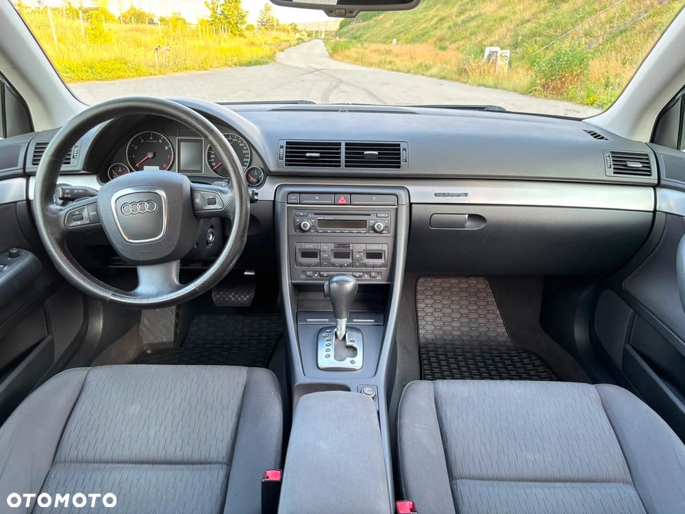 Audi A4 Avant 2.0 T FSI quattro tiptronic - 17