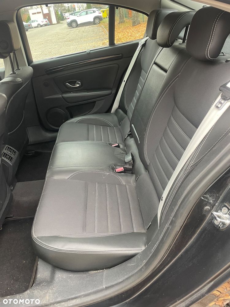 Renault Laguna 2.0 dCi Bose Edition - 9