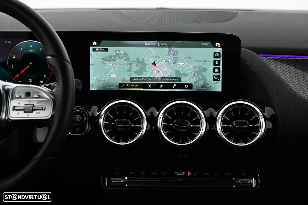 Mercedes-Benz GLA 200 AMG Line - 20