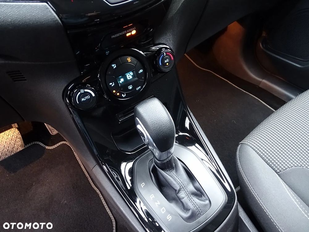 Ford Fiesta 1.0 EcoBoost Powershift Titanium - 31