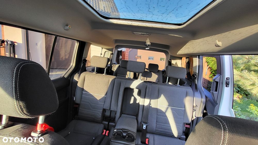 Ford Tourneo Connect 1.5 TDCi Titanium - 15
