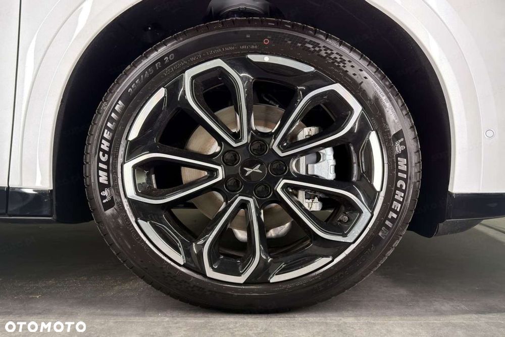 XPeng G6 - 17