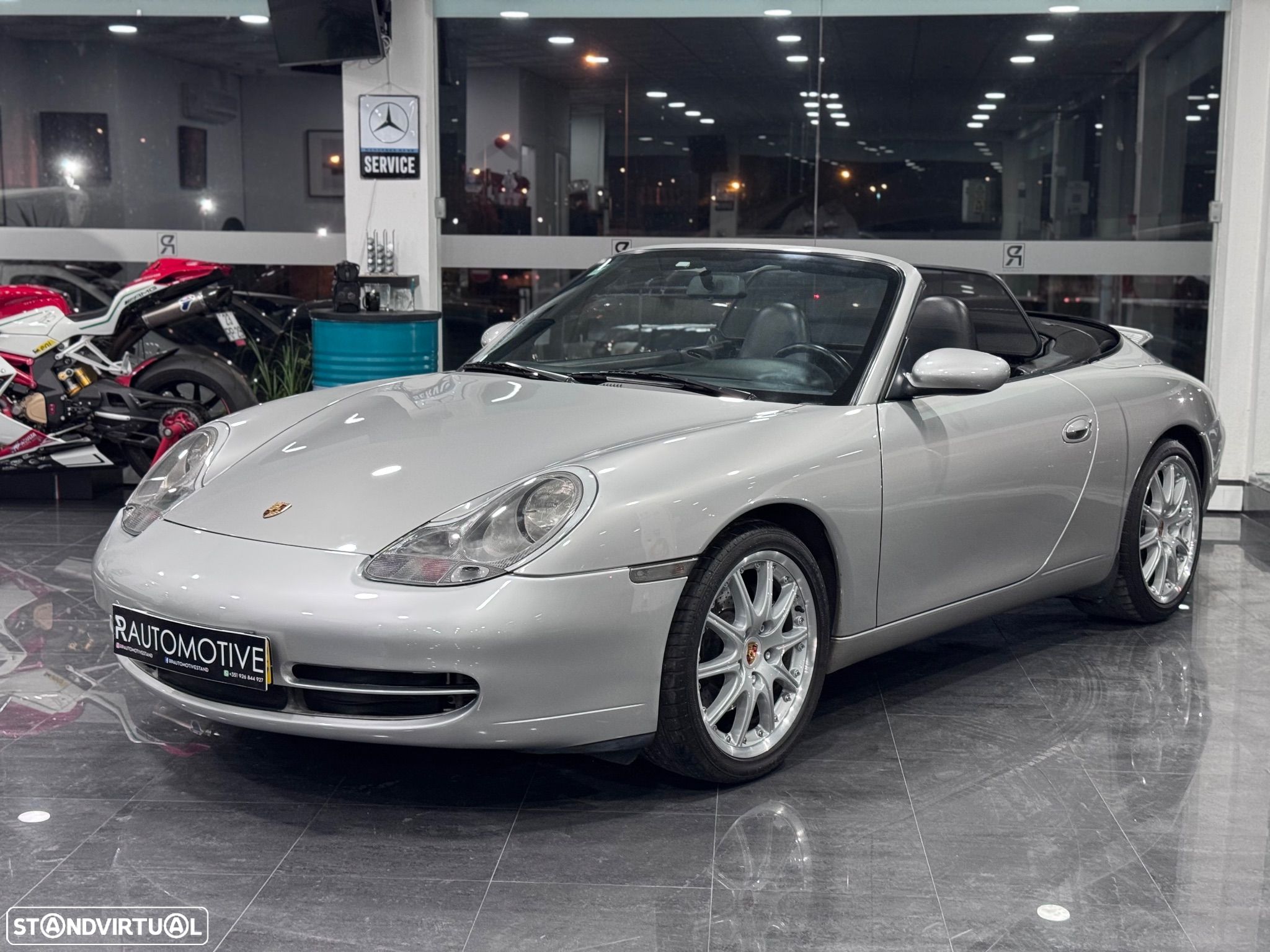Porsche 911 (996) - 1