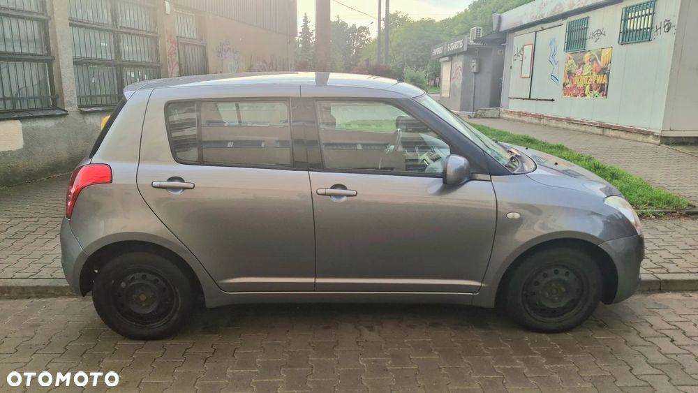 Suzuki Swift 1.3 GC (klm) - 4