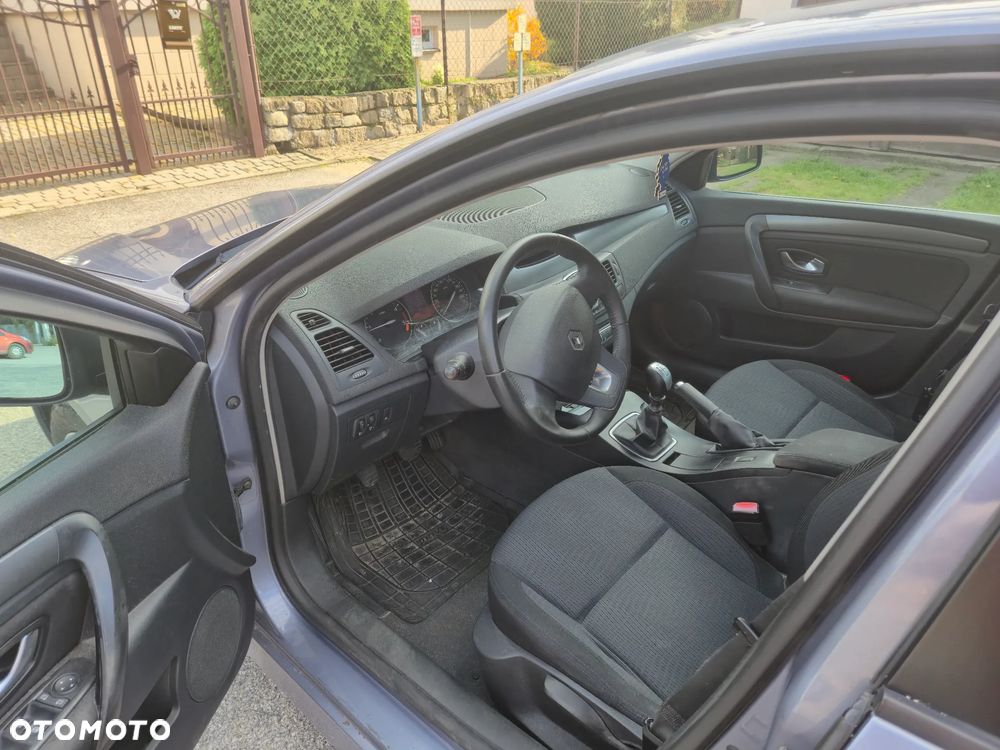 Renault Laguna - 3