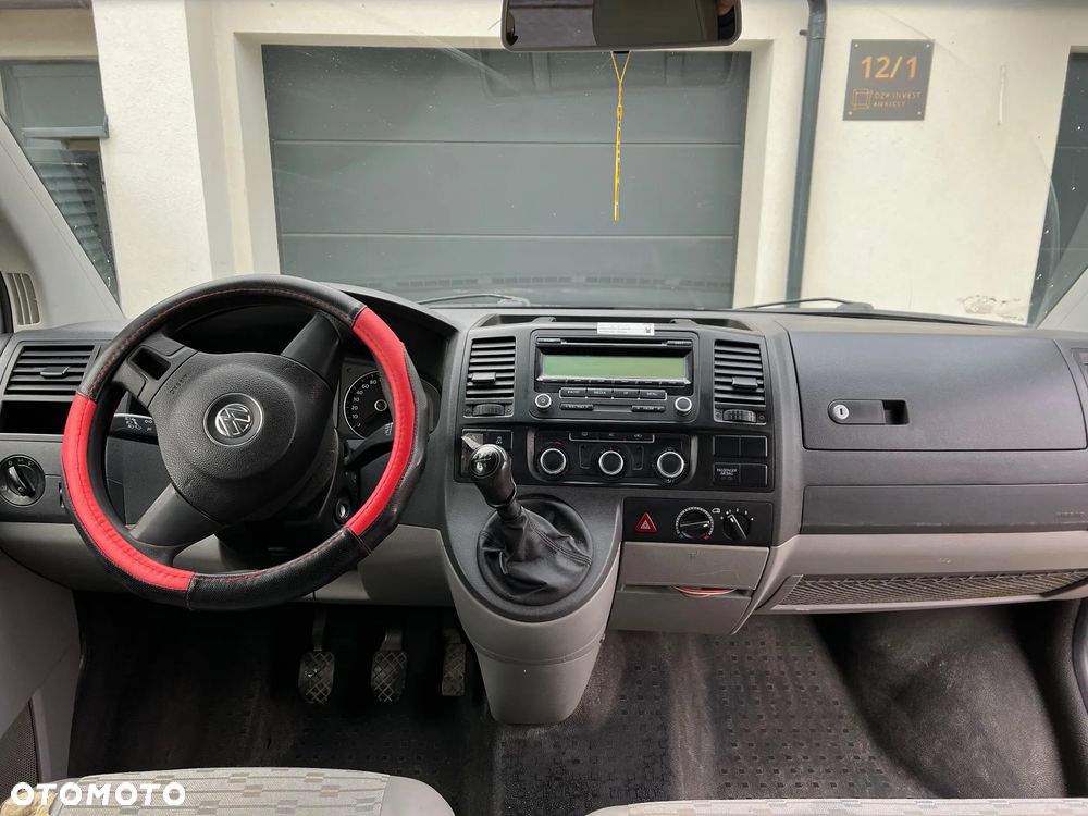 Volkswagen Transporter - 9