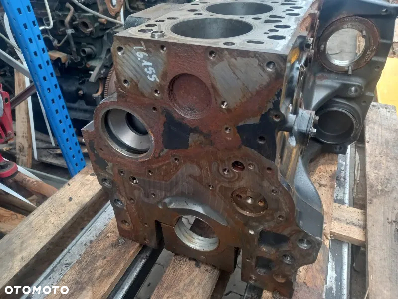 Blok silnika F4DFE4133*B014 New Holland T6.155 - 4
