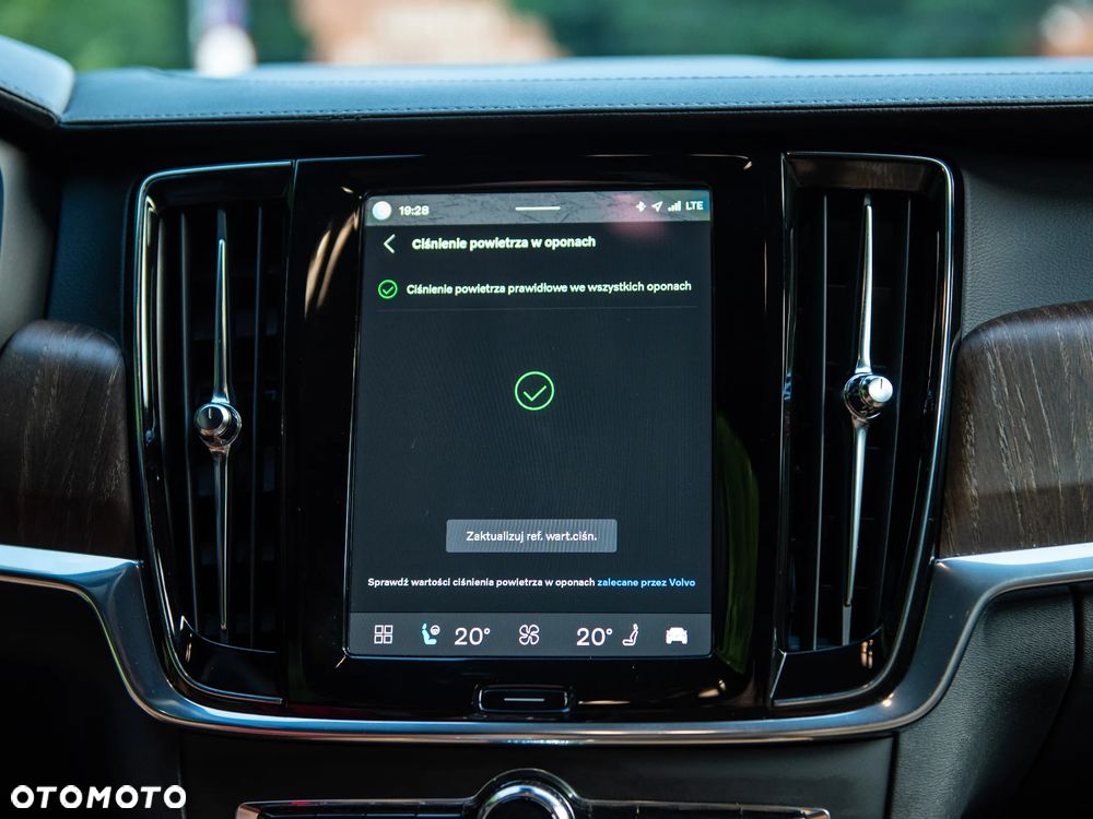 Volvo V90 B4 B Plus Bright - 24