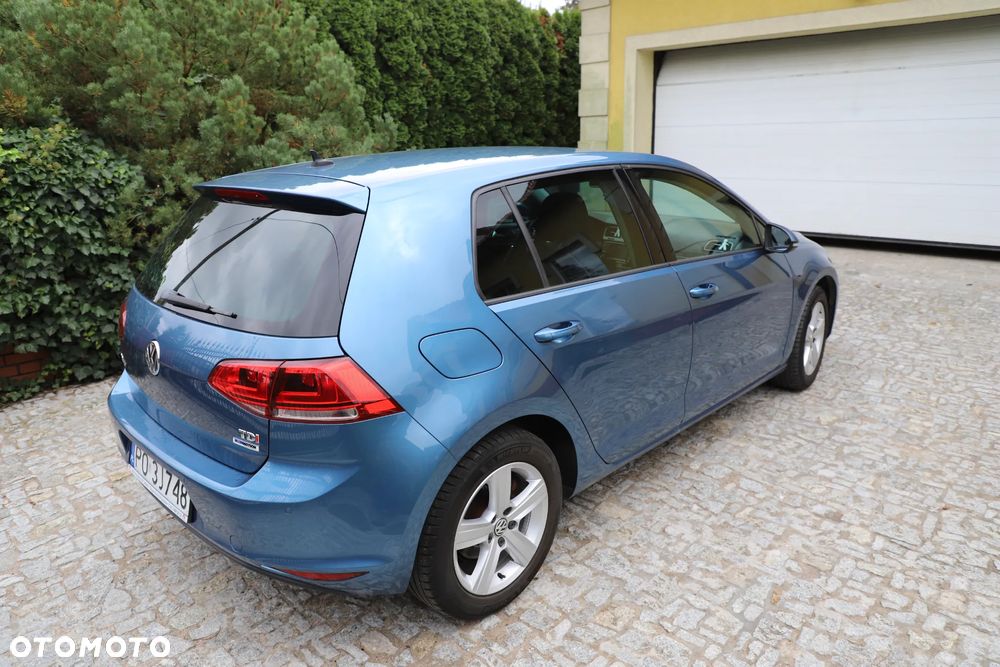 Volkswagen Golf - 3