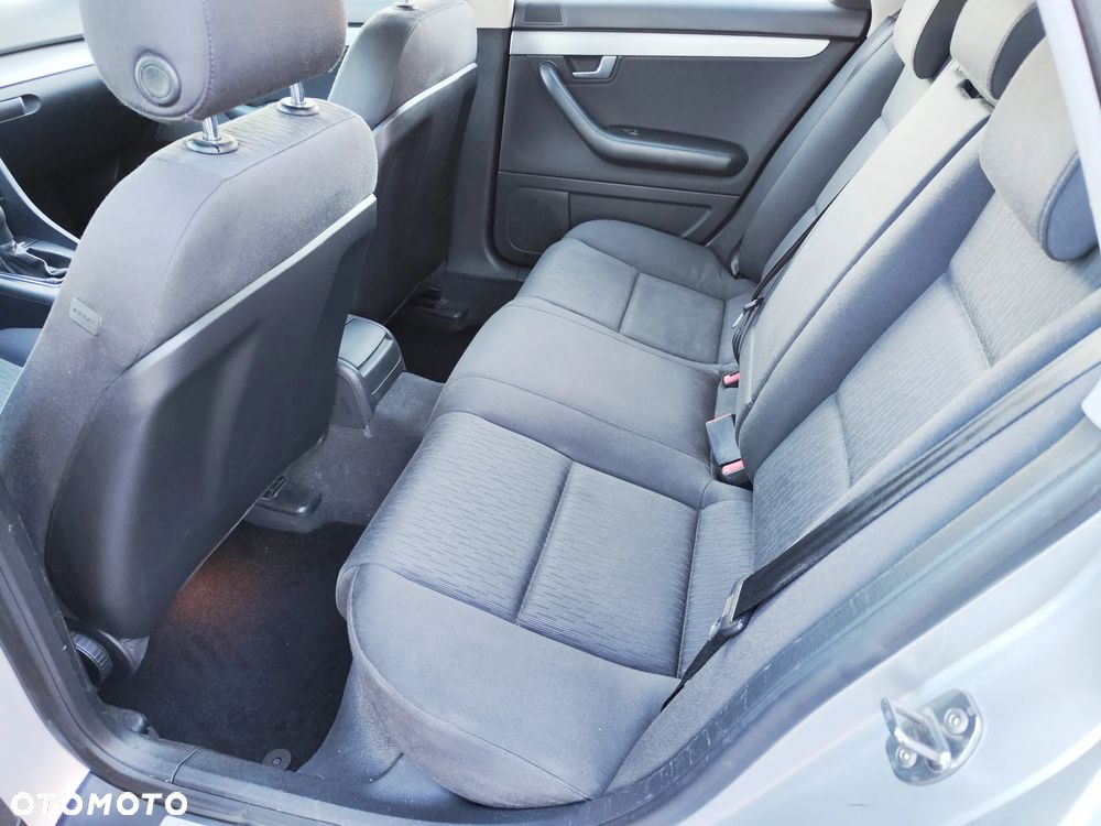 Audi A4 Avant 1.8 T - 8